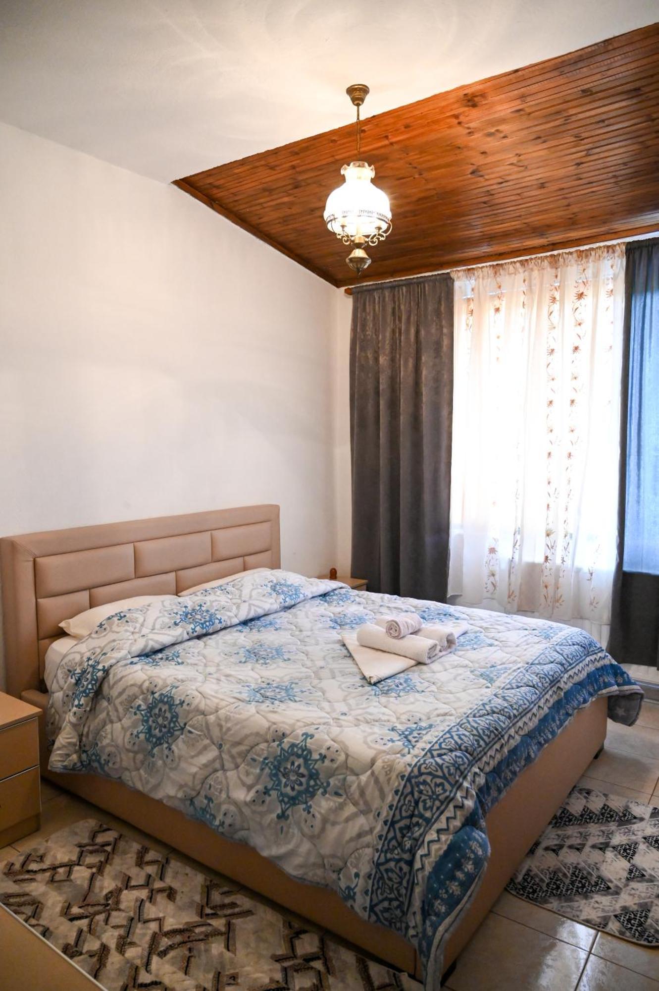 Joni Restaurant Hotel Bucimas