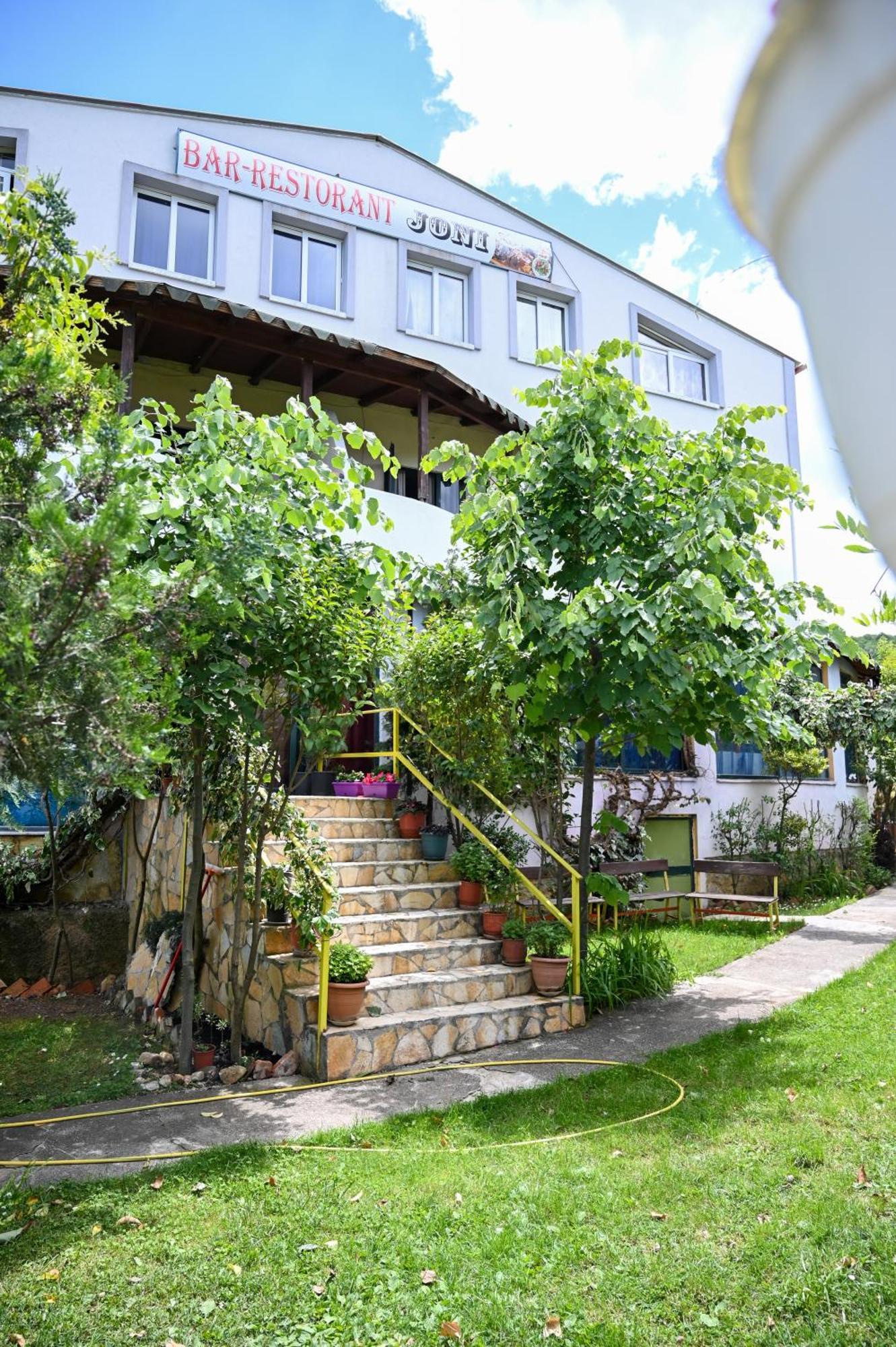 Hotel Joni Restaurant Bucimas
